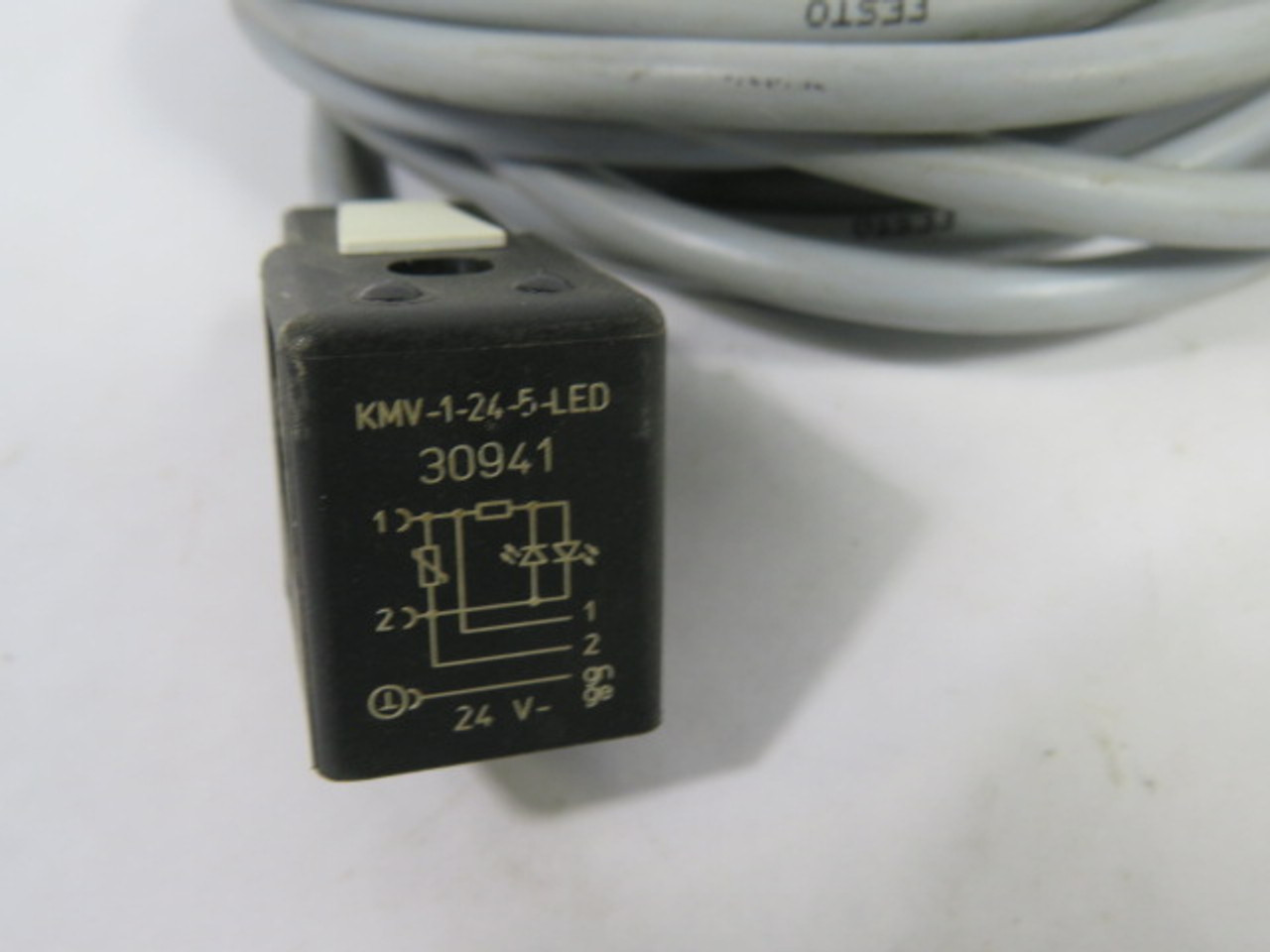 Festo 30941 KMV-1-24-S-LED Solenoid Valve Cable 5M 24VDC USED