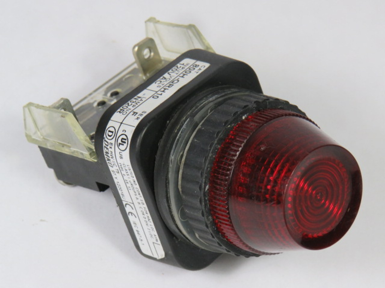 Allen-Bradley 800H-QRH10R Ser F Universal Pilot Light 120V Red Lens USED