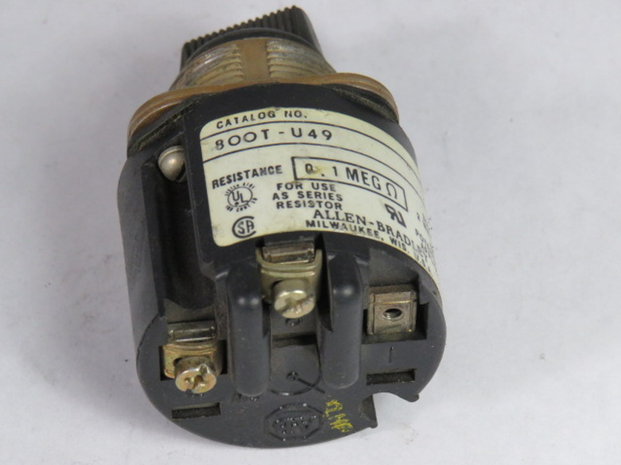 Allen-Bradley 800T-U49 Series P Potentiometer 0.1megohm 300VAC 2W USED