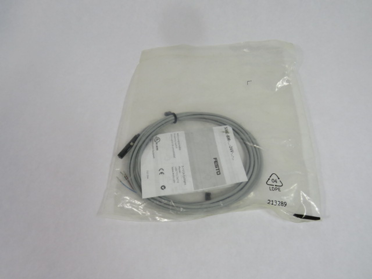 Festo 213289 Proximity Switch 5-30VDC 100mA 0.2mm ! NWB !