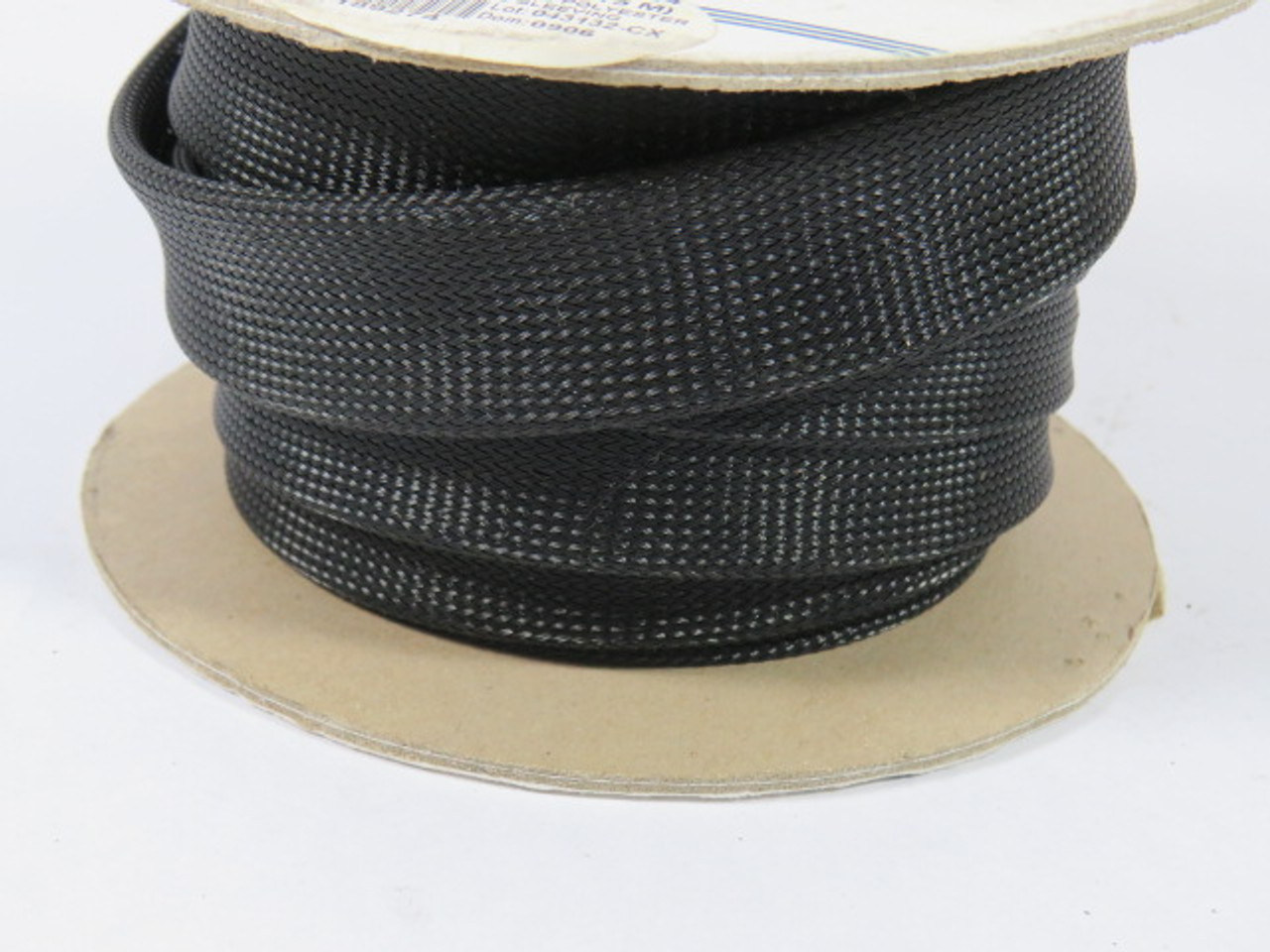 Alpha Wire GRP-110NF-114 Spiral Braided Sleeve Wrap 1/4" 35ft/Roll USED