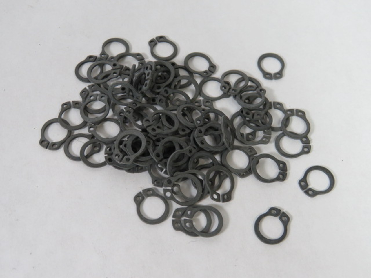 Spaenaur 255-506 External Retaining Ring 10mm Shaft Diameter Lot Of 87 ! NOP !