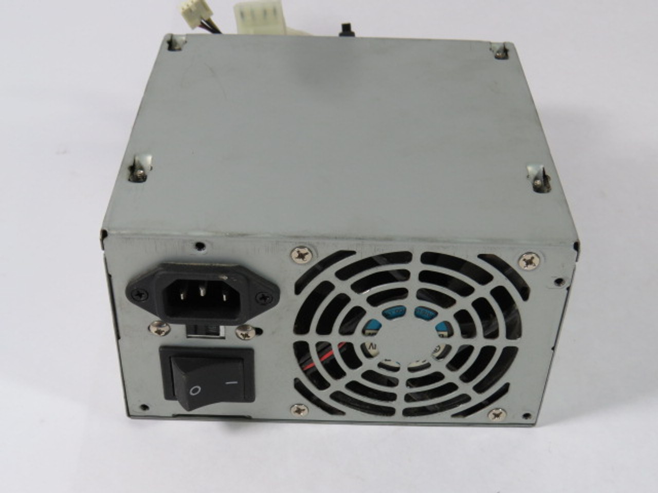 Young Year ATX-250W ATX Power Supply 3000RPM +/-10% 32.3CFM 115/230V USED