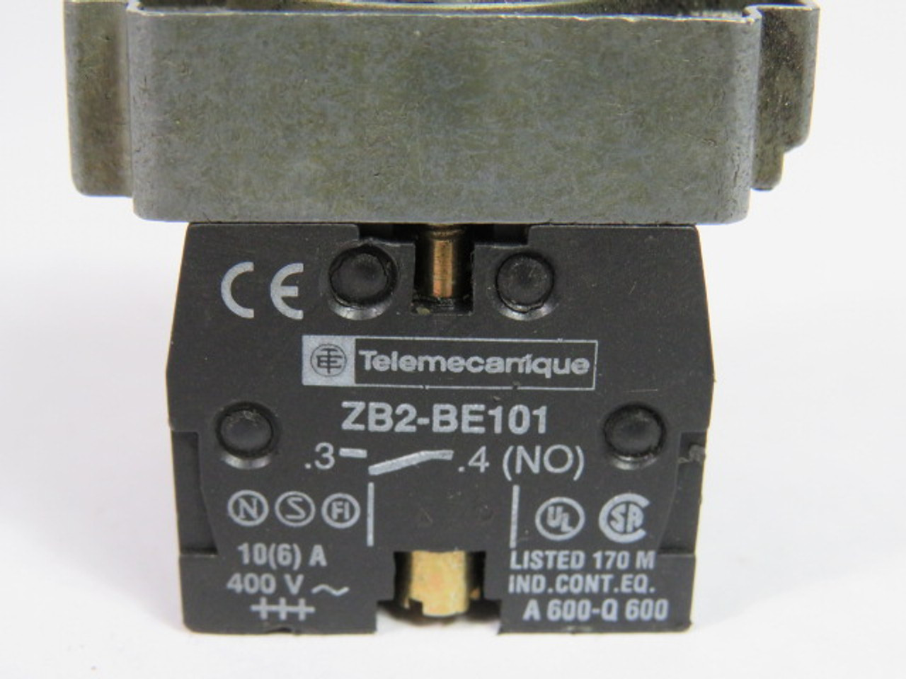 Telemecanique XB2BA45 Push Button 1NO 1NC Red Flush Head USED