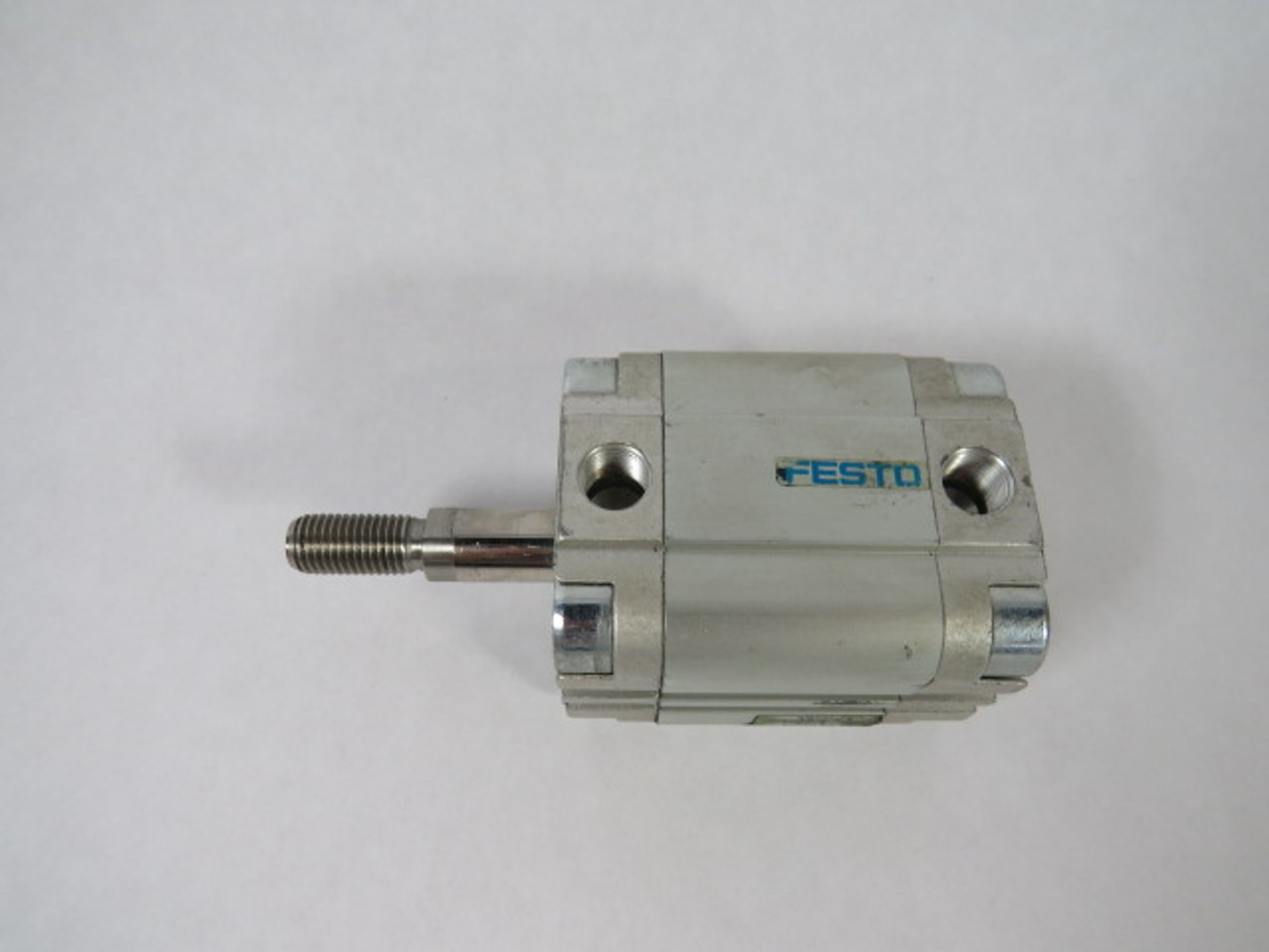 Festo ADVU-32-20-A-P-A Pneumatic Cylinder Stroke 20mm USED