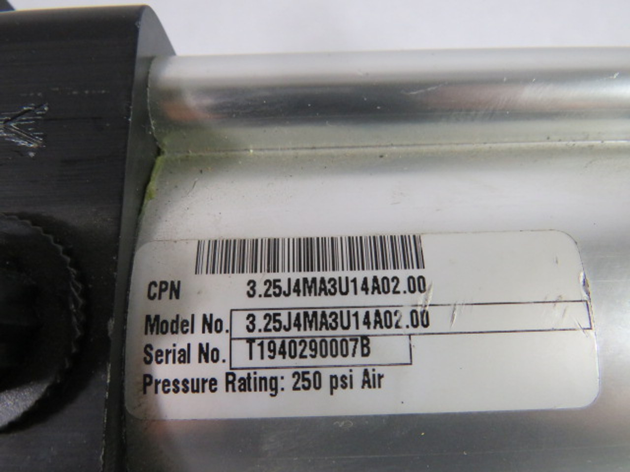 Parker 3.25J4MA3U14A02.00 Pneumatic Cylinder 3.25" Bore 2.00" Stroke USED