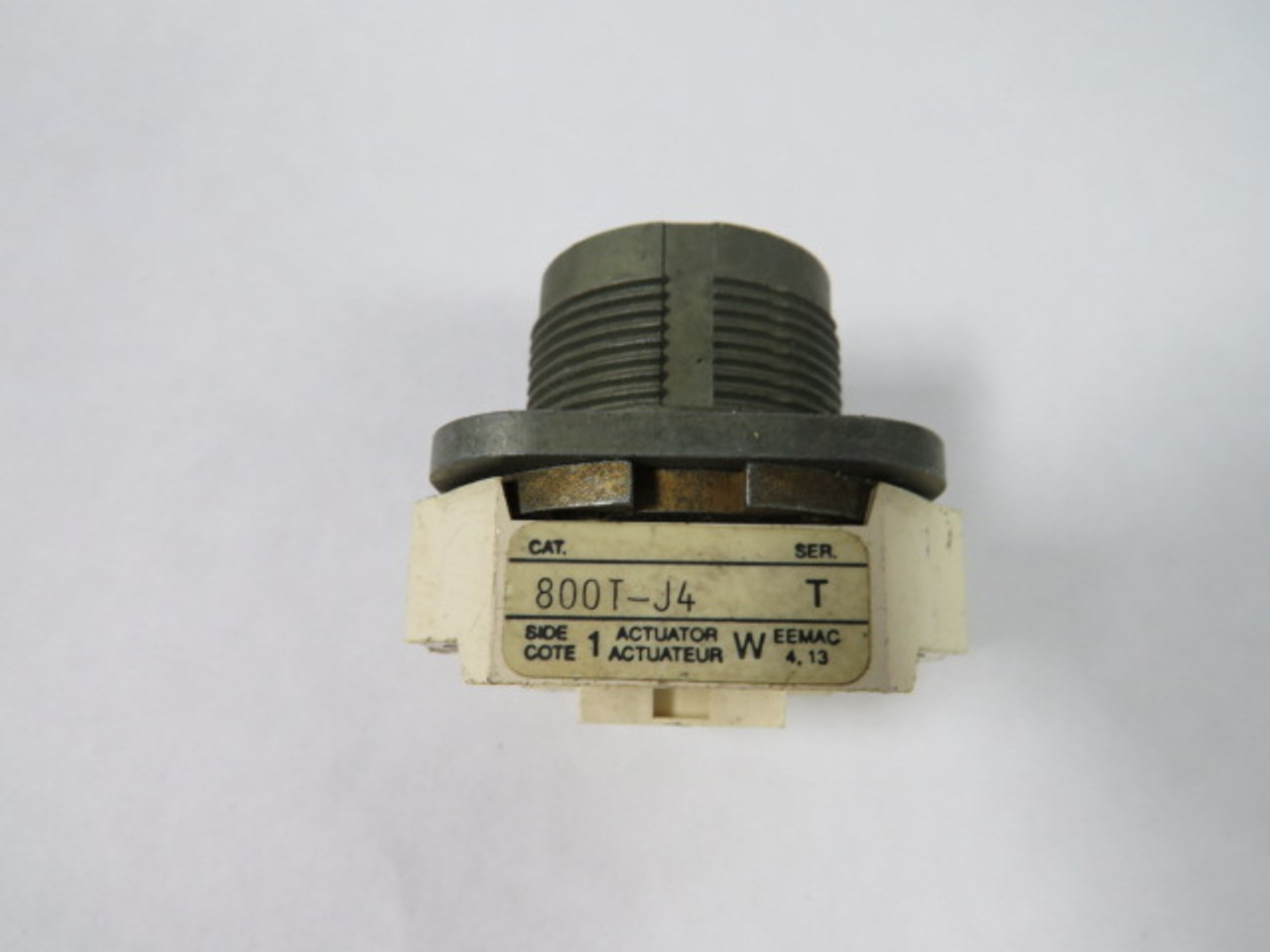 Allen-Bradley 800T-J4 Series T Selector Switch Actuator 3-Position USED
