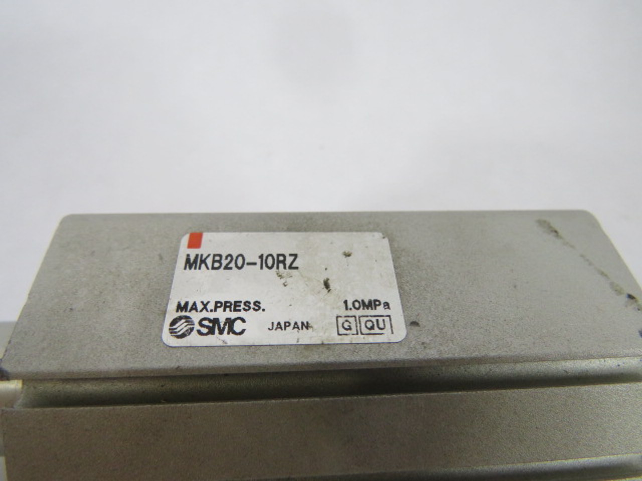 SMC MKB20-10RZ Clamp Cylinder 20mm Bore 10mm Stroke USED