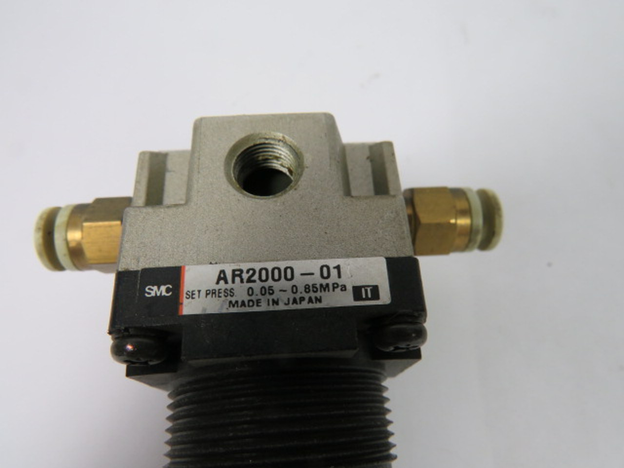 SMC AR2000-01 Modular Pressure Regulator w/o Gauge 1/8"NPT .05-.85MPa USED
