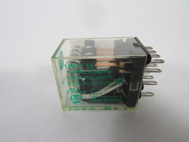Allen-Bradley 700-HC24Z24 Series C Relay 5A 24VDC 50/60HZ 14-Pin USED