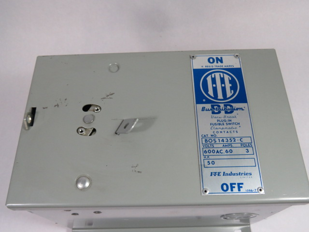ITE BOS-14352-C Fusible Switch 600Vac 60A 3P 50Hp BROKEN HANDLE ! AS IS !