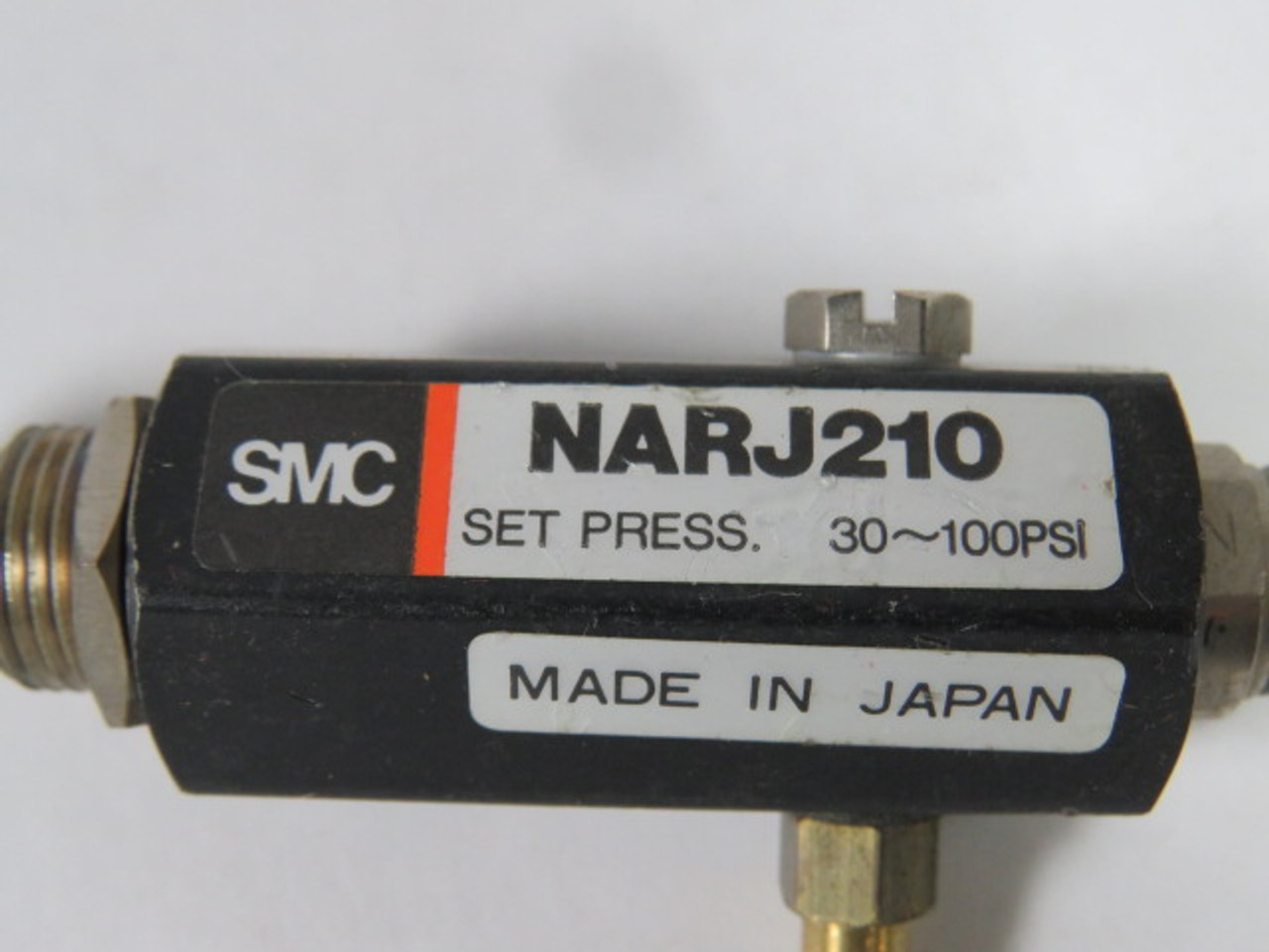 SMC NARJ210 Miniature Regulator 30-100PSI USED