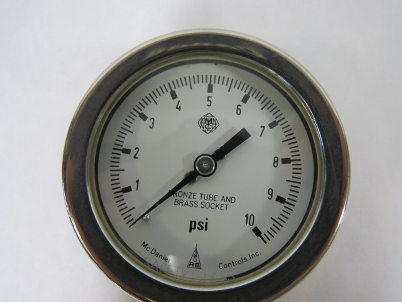 McDaniel K-10 Fillable Pressure Gauge 1-10PSI 2-1/2" Diameter 1/4"NPT USED