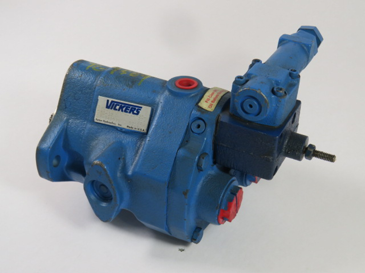 Vickers Hydraulic Piston Pump 5GPM 3000PSI 1-5/8" Port USED