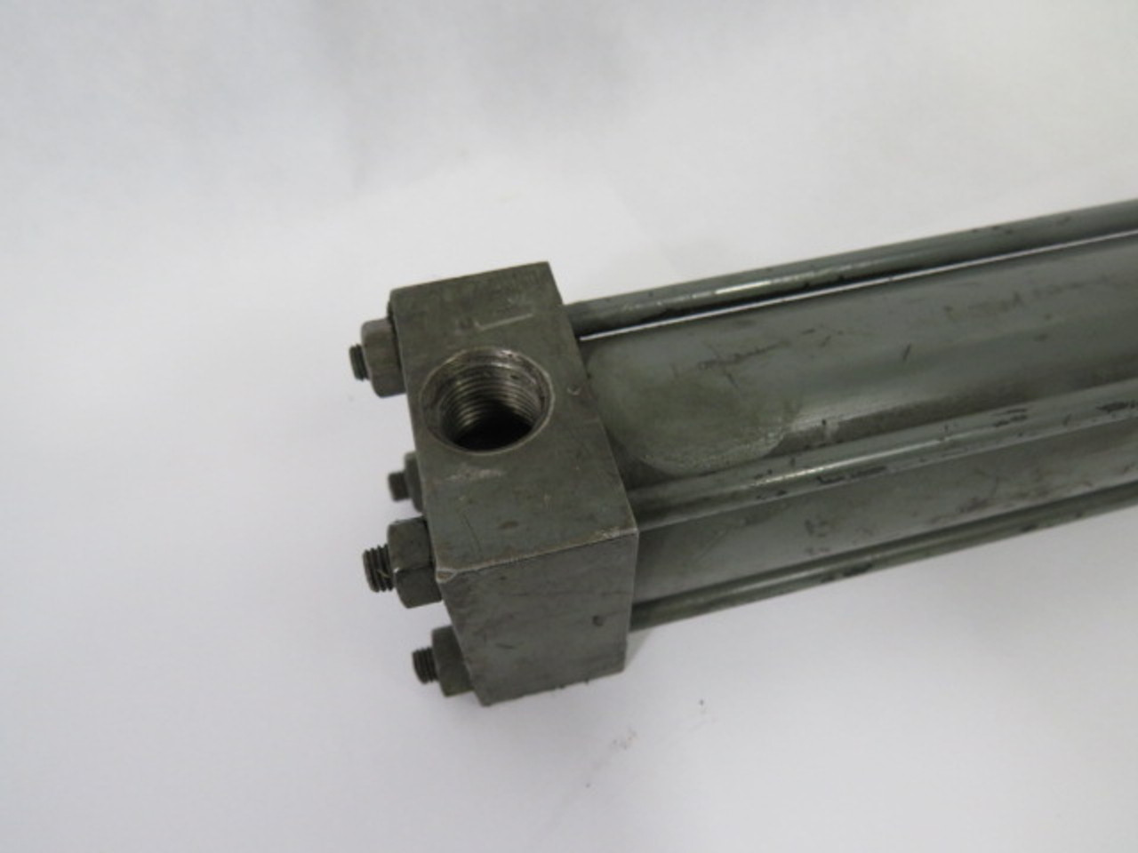 Miller J81B2B Pneumatic Cylinder 1-1/2" Bore 8" Stroke USED