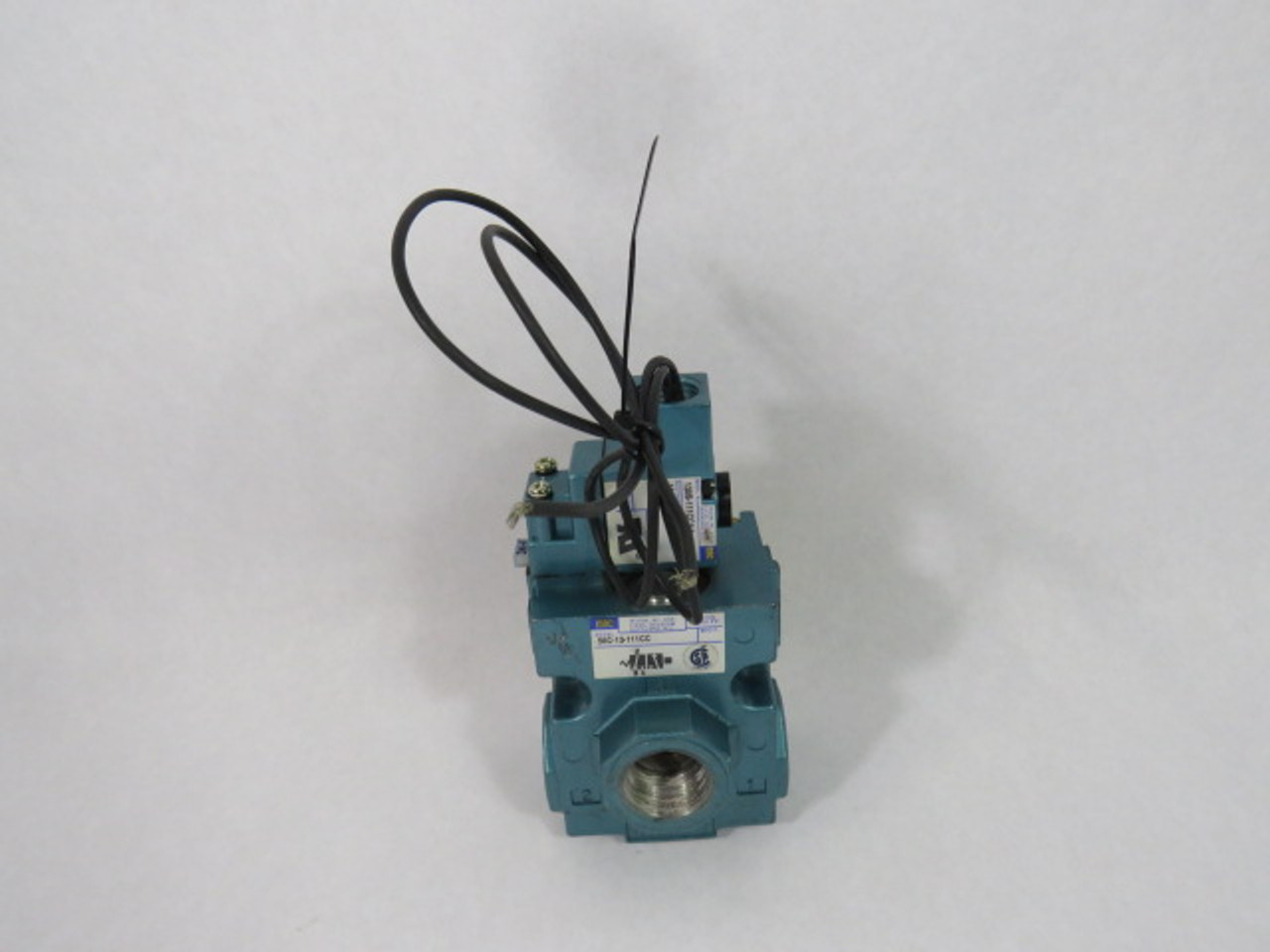 Mac 56C-13-111CC Solenoid Valve 120V 6.8W 150PSI USED