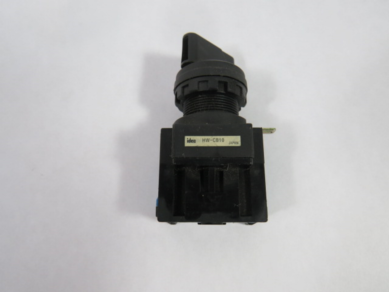 IDEC HW1S-2TF10 Selector Switch 1NO  2-Position USED