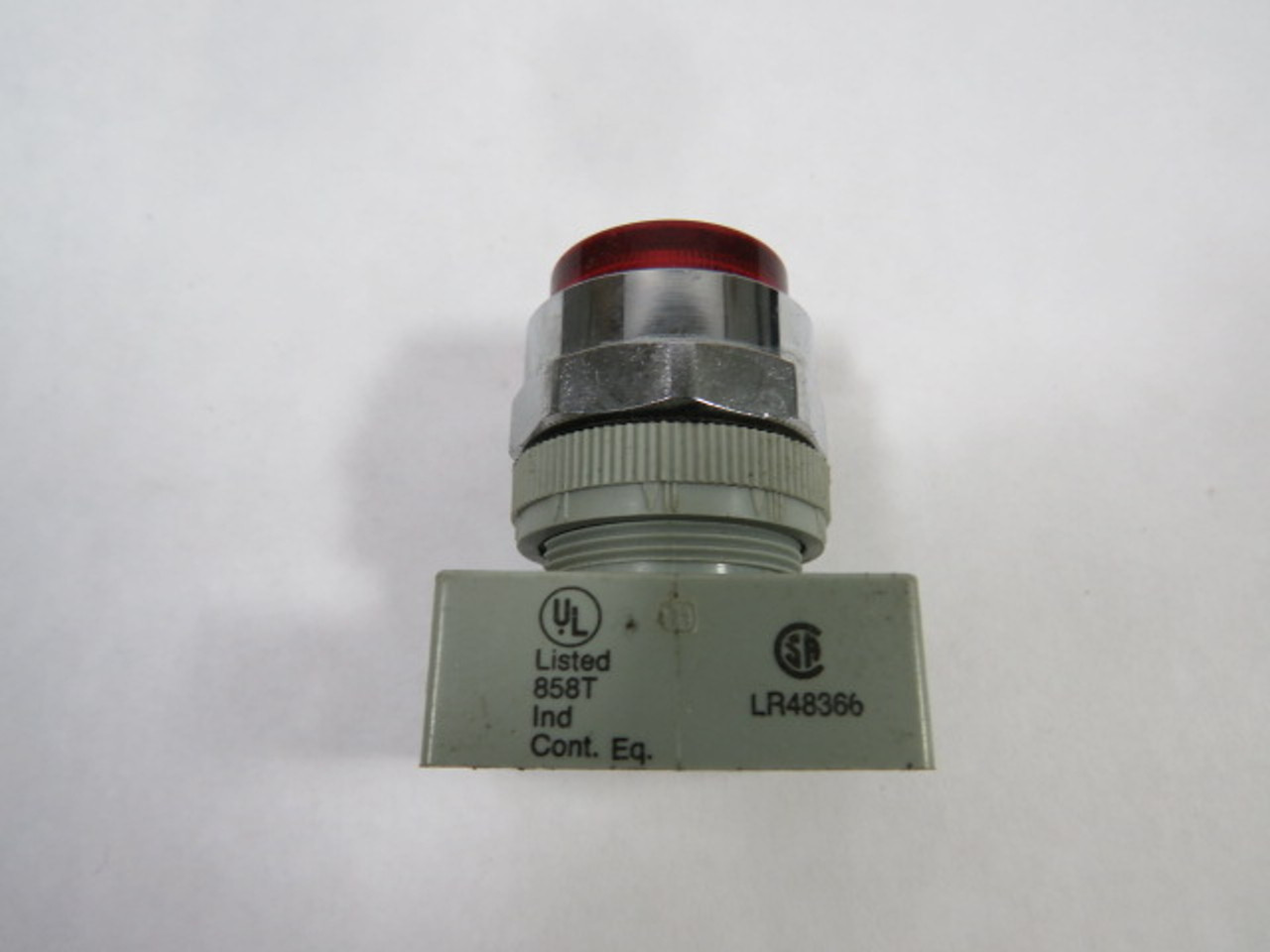 IDEC APW199-R-6V Red Pilot Light 6V USED