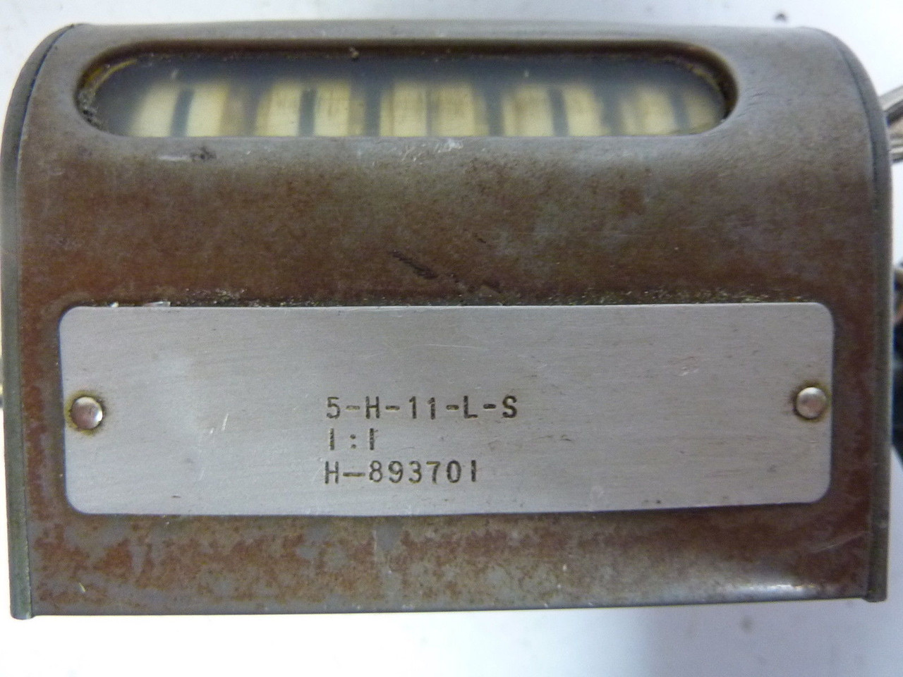 Durant / Eaton Corp. 5-H-11-L-S Counter Stroke 5 Digit USED