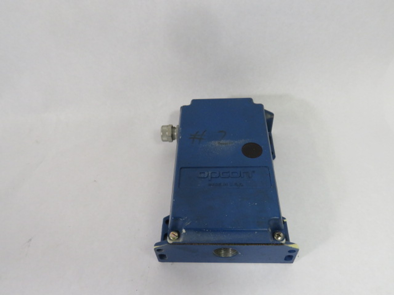 Eaton 8171B-6501 70 Series Photoelectric Sensor 90-132VAC 13VA 50/60Hz. USED
