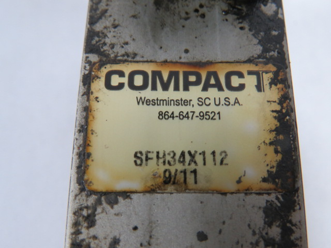 Compact SFH34X112 Pneumatic Cylinder 3/4" Bore 1-1/2" Stroke USED