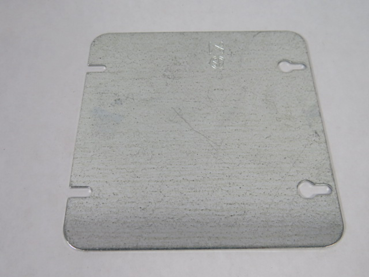 Hubbell 72-C-1 Square Cover 4-11/16" USED