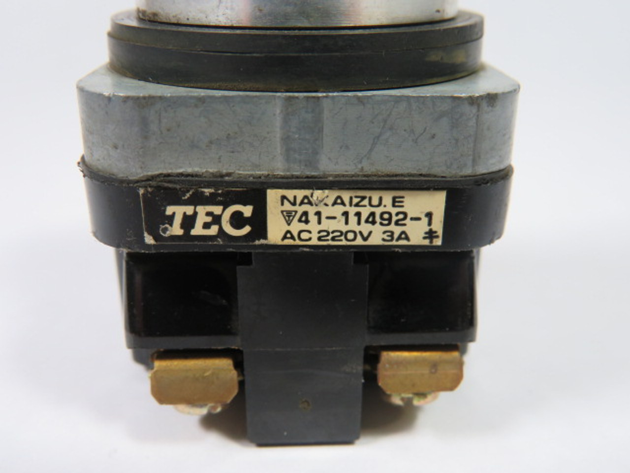 TEC 41-11492-1 Selector Push Button 220V 3A 1NO 1NC Green USED
