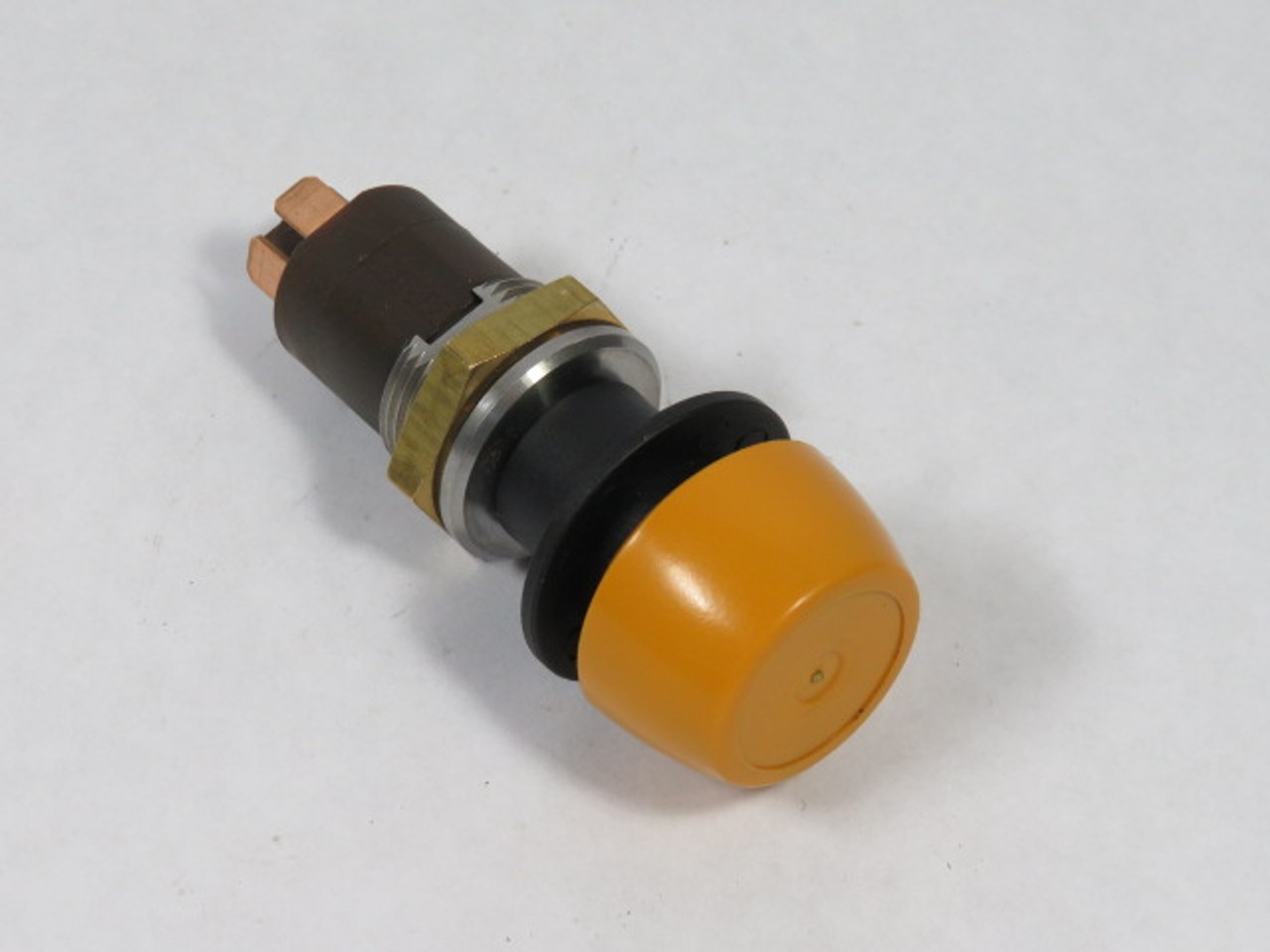 Kissling 06-63-410 Yellow Push Button USED