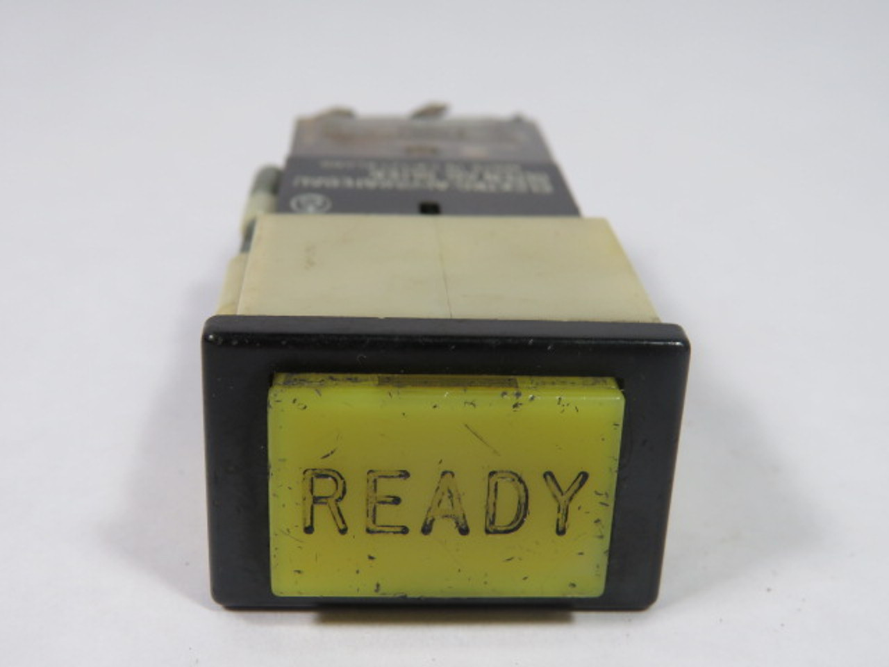 EAO 02-121 Push Button Illum 380V 10A Yellow READY USED 