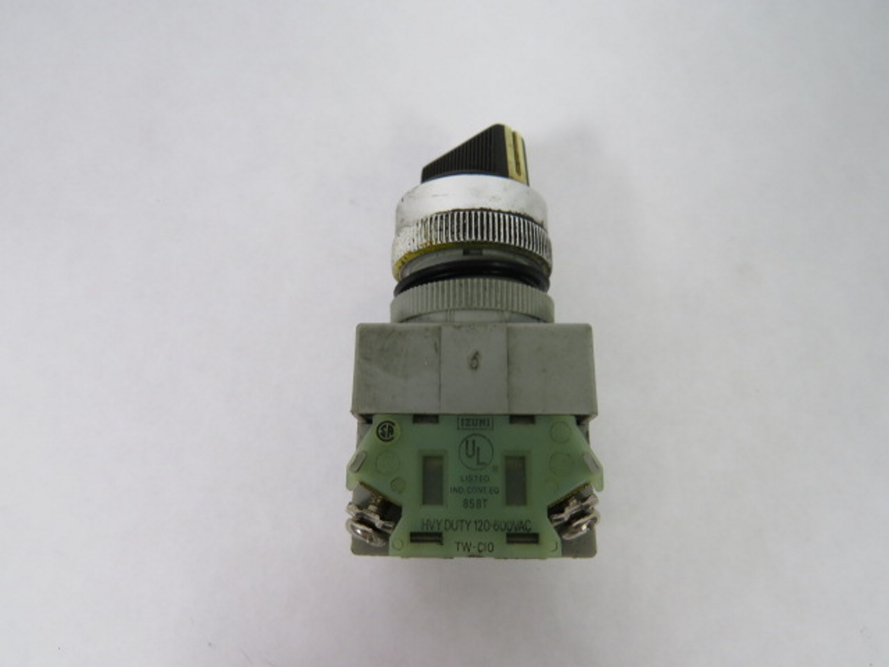 IDEC ASW220 Selector Switch 120-600VAC 2NO 2-Position USED