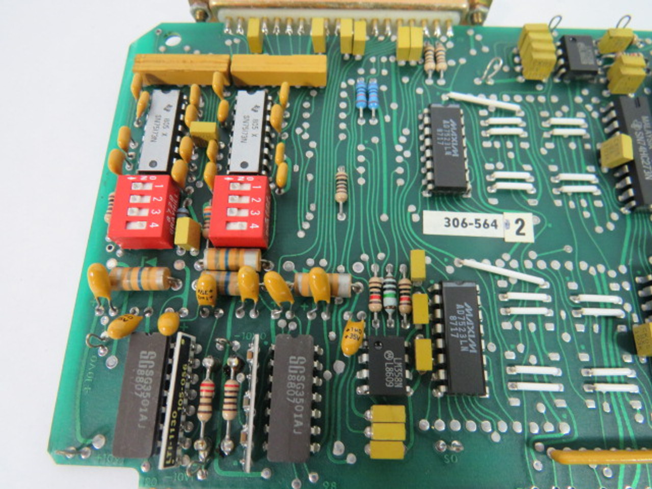 Unico 400-032-C 306-564.2 Control Circuit Board USED