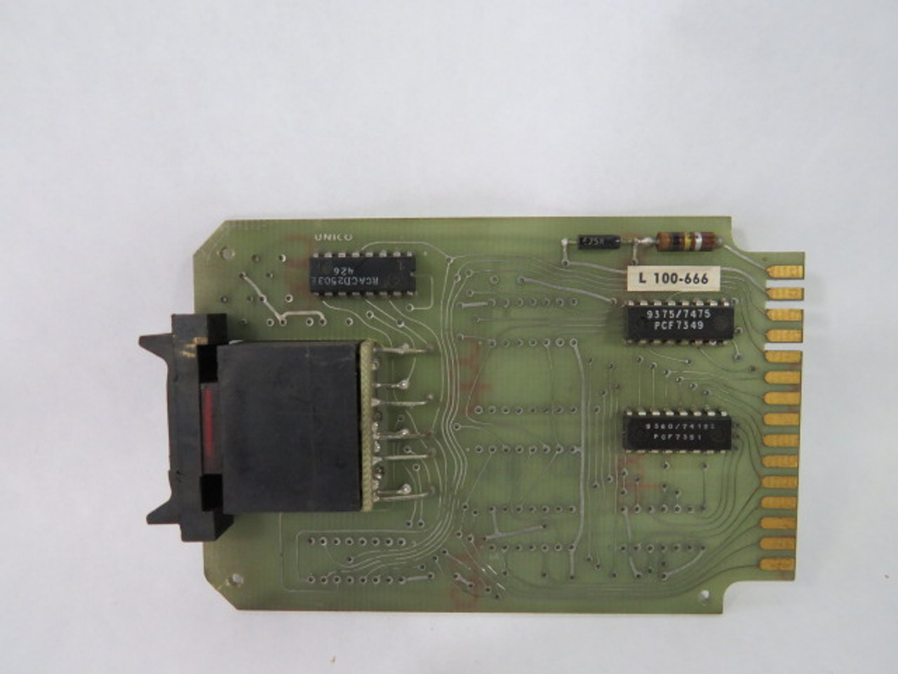 Unico 300-187-C L100-666 PC Board USED