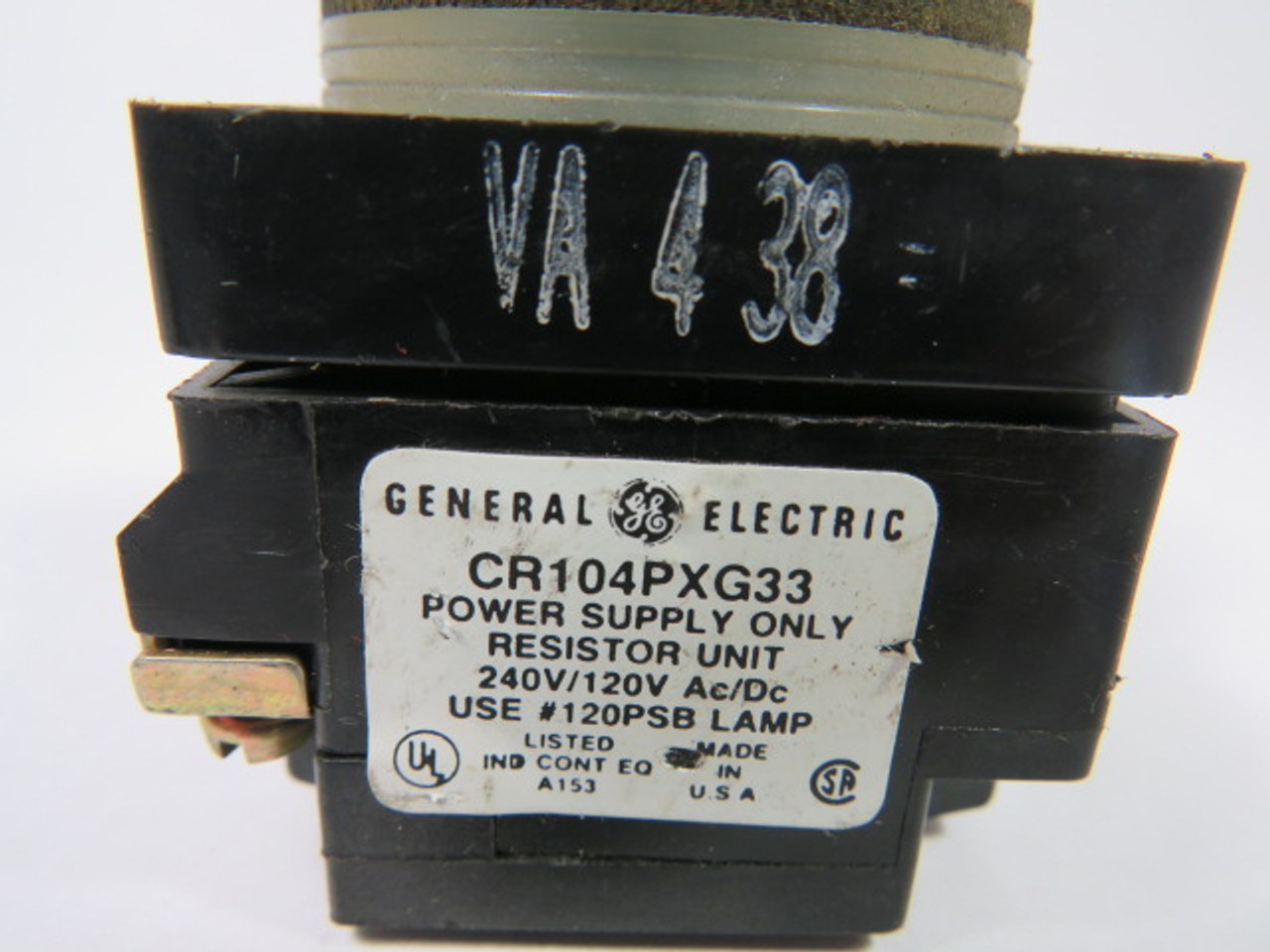 General Electric CR104PXG33 Pilot Light Push-To-Test 240/120V Green USED