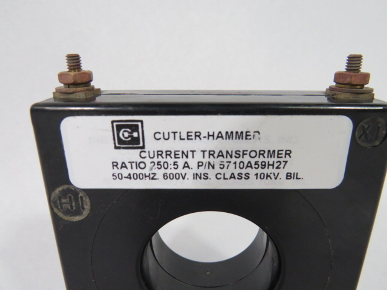 Cutler-Hammer 5-SFT-251 Current Transformer 10VA 600V 50-400Hz 250:5A USED