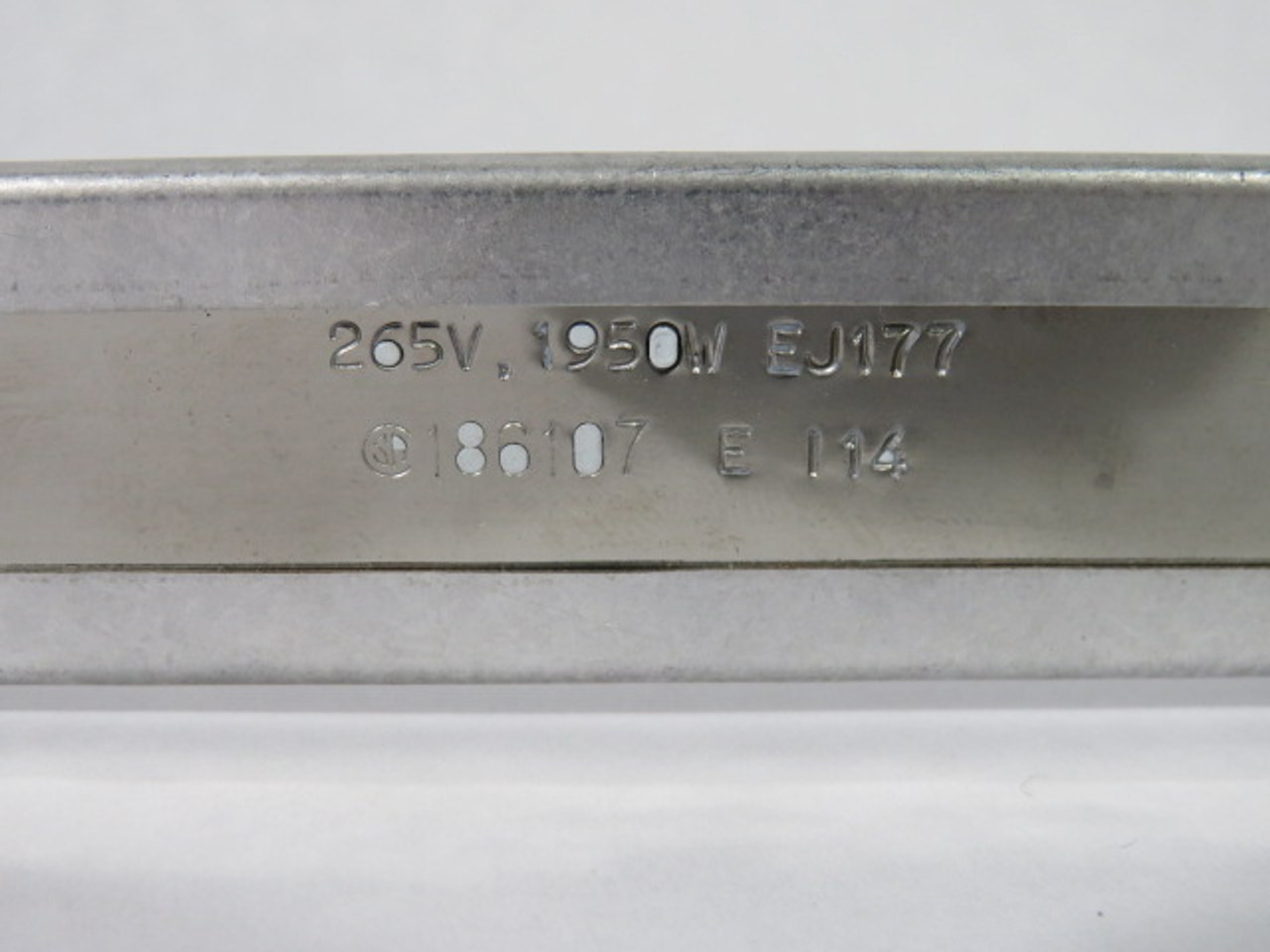 Ace EJ176 Heater 265V 1950W 34"L 1-3/8" W 90 Degree Angle 15" L USED