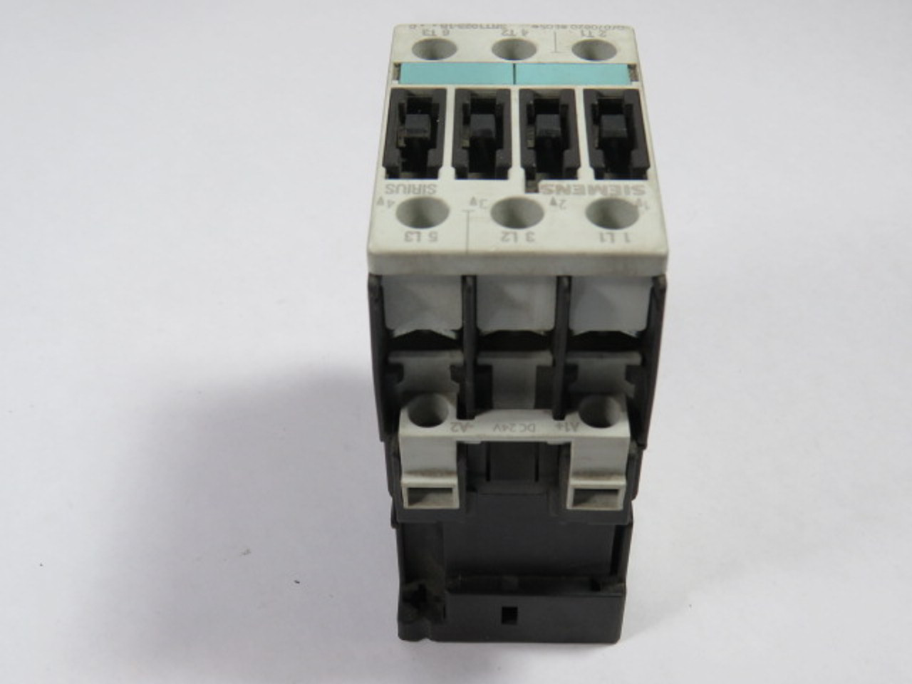 Siemens 3RT1023-1BB40 Power Contactor 24VDC 9A 400V USED