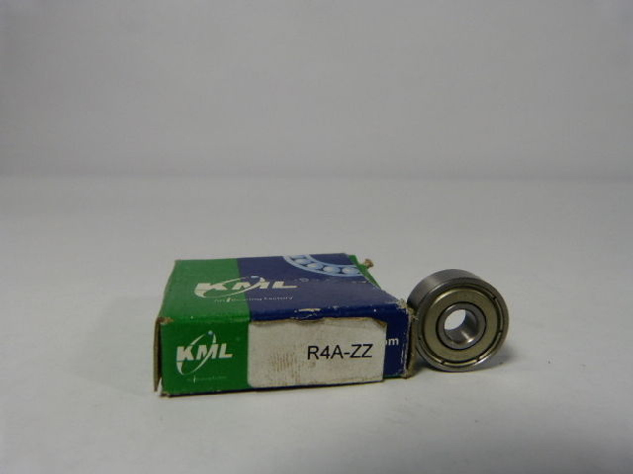 KML R4AZZ Single Row Ball Bearing ! NEW !