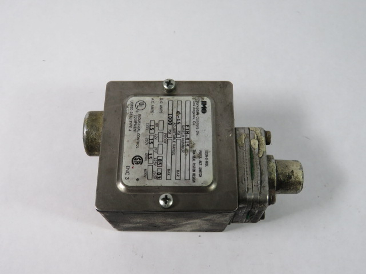 Barksdale Econo-Trol Pressure Switch 15A@125/250/480VAC 1000PSI 1/8" NPT USED