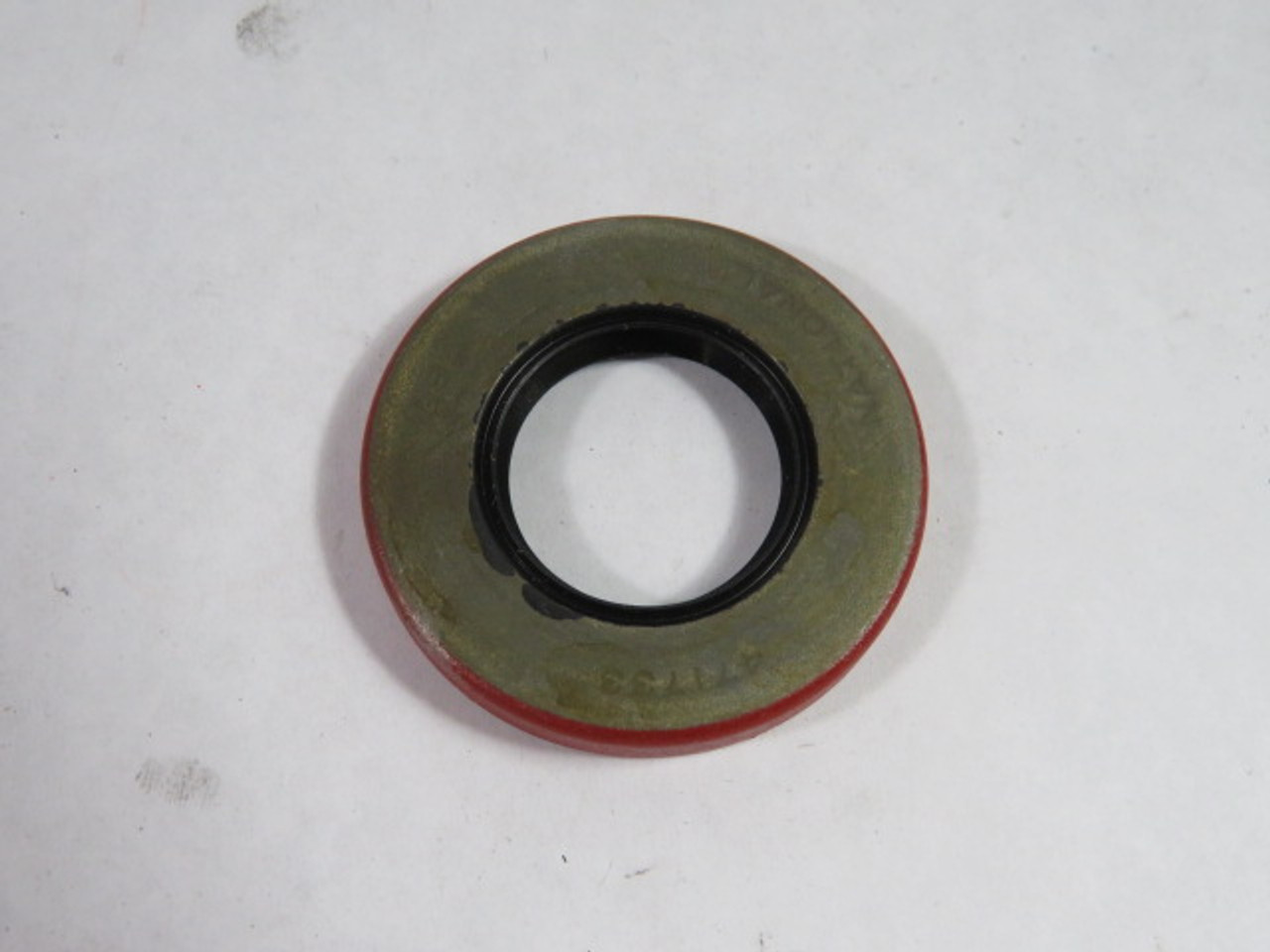 Federal Mogul 471733 Nitrile Oil Seal 1.8780" OD 1" ID 0.2500" W ! NEW !