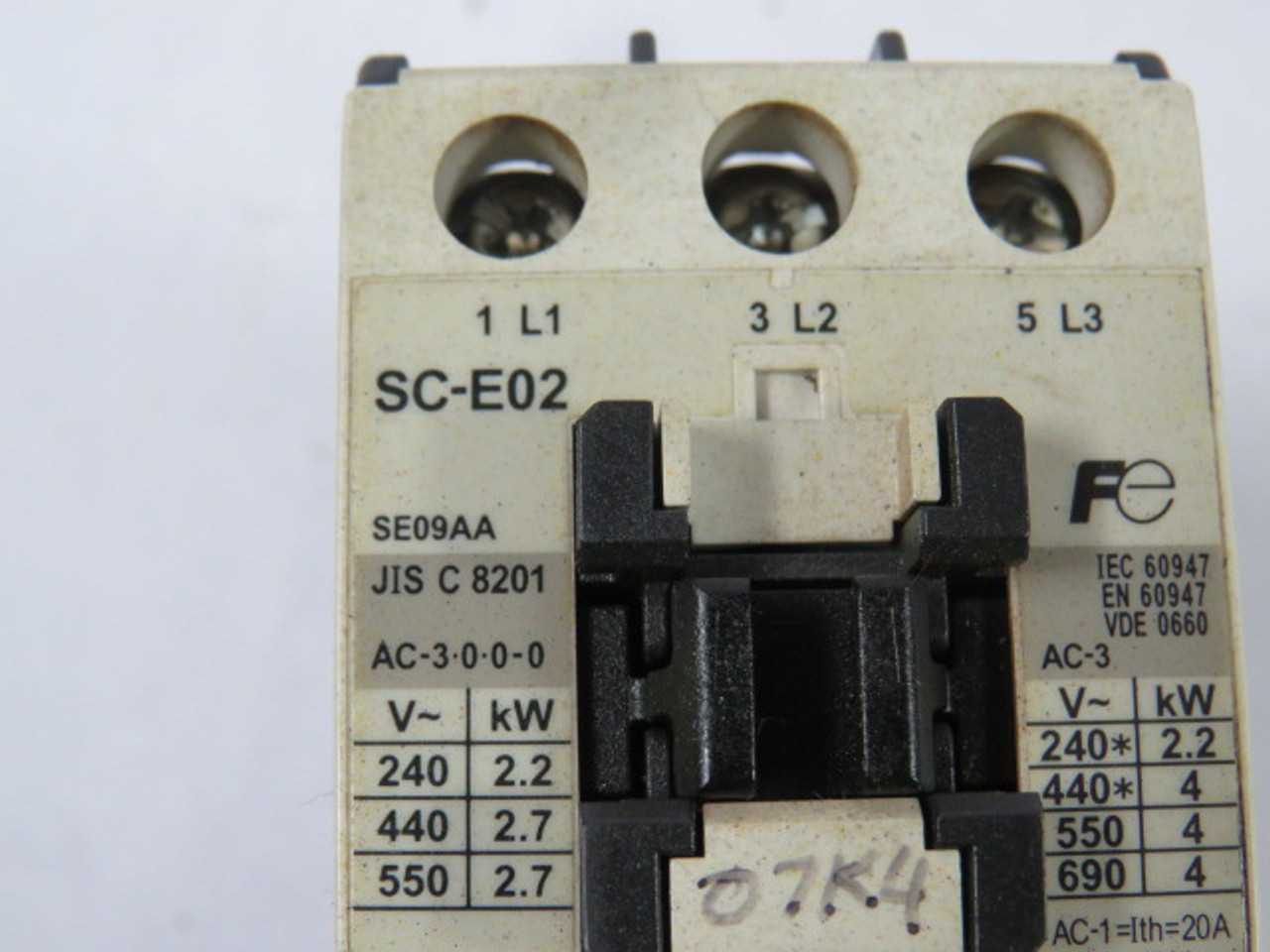 Fuji Electric SC-E02 Contactor 100/110V 50Hz 110/120V 60Hz USED