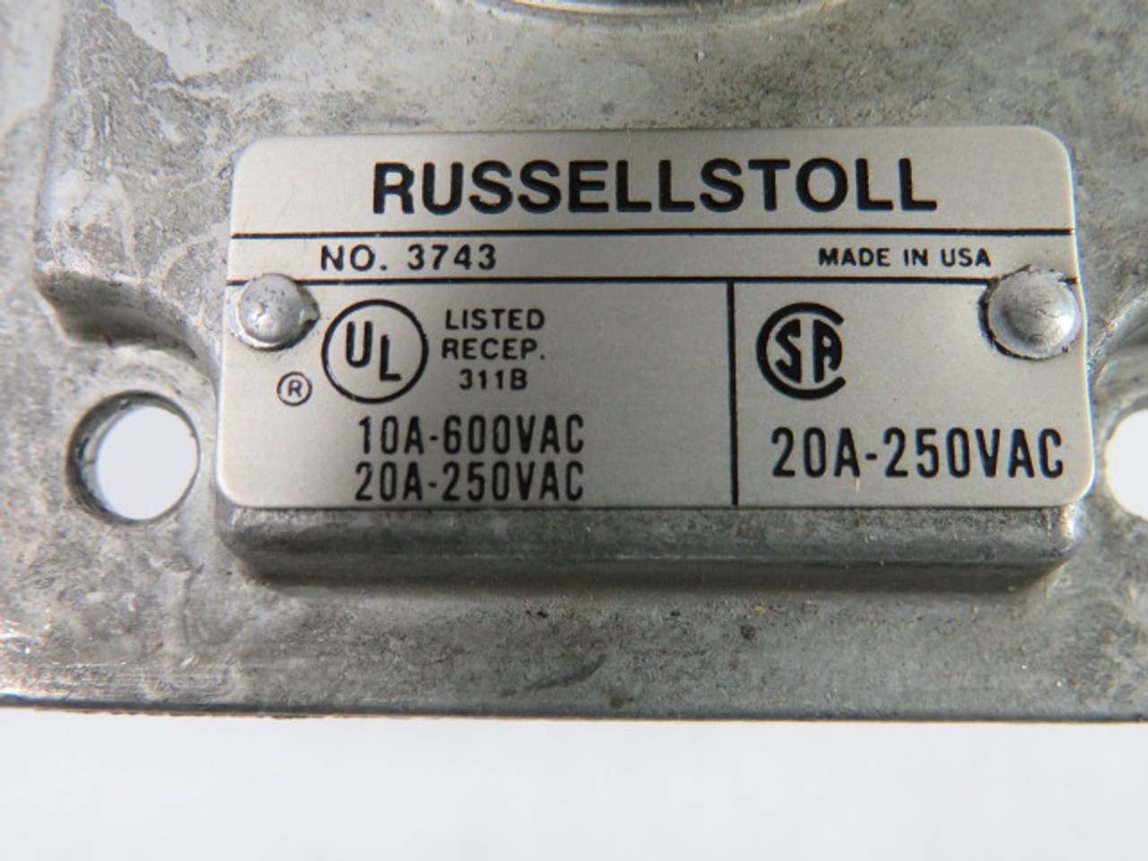 Russellstoll 3743 Receptacle 10/20A 250/600VAC 3W 2P ! NEW !