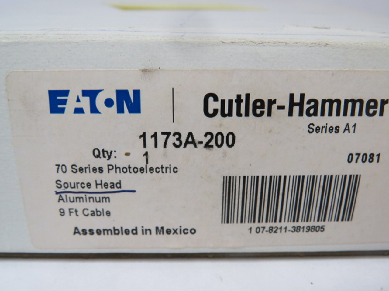 Cutler-Hammer 1173A-200 Photoelectric Thru Beam Source Head ! NEW !