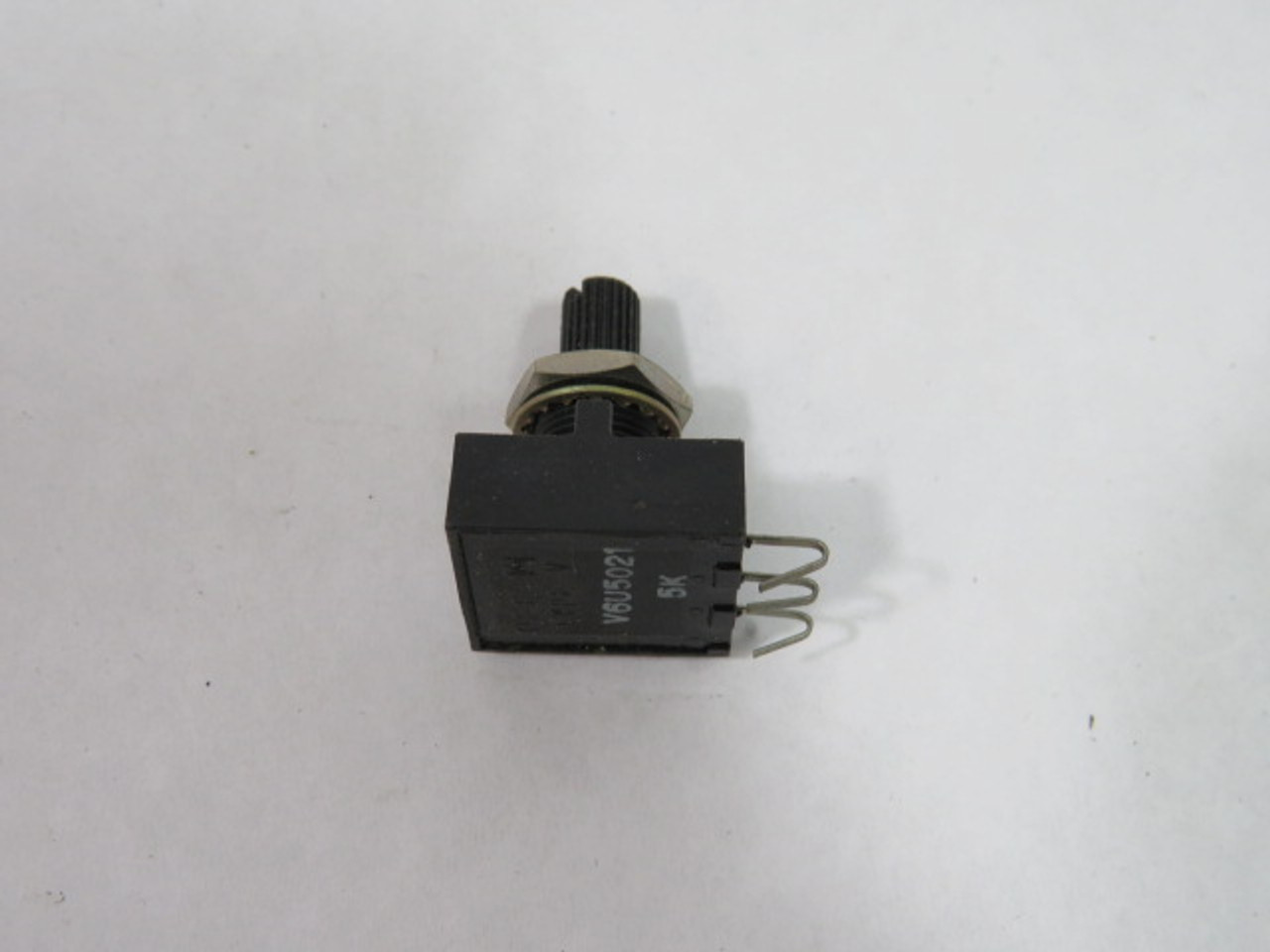 PEC K6U5021 Potentiometer 5K Ohm 2W ! NEW !