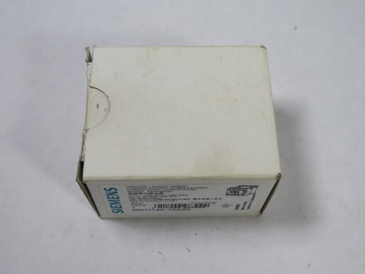 Siemens 3RH1140-1AK60 Relay Contactor 4NO 110/120V 50/60Hz ! NEW !