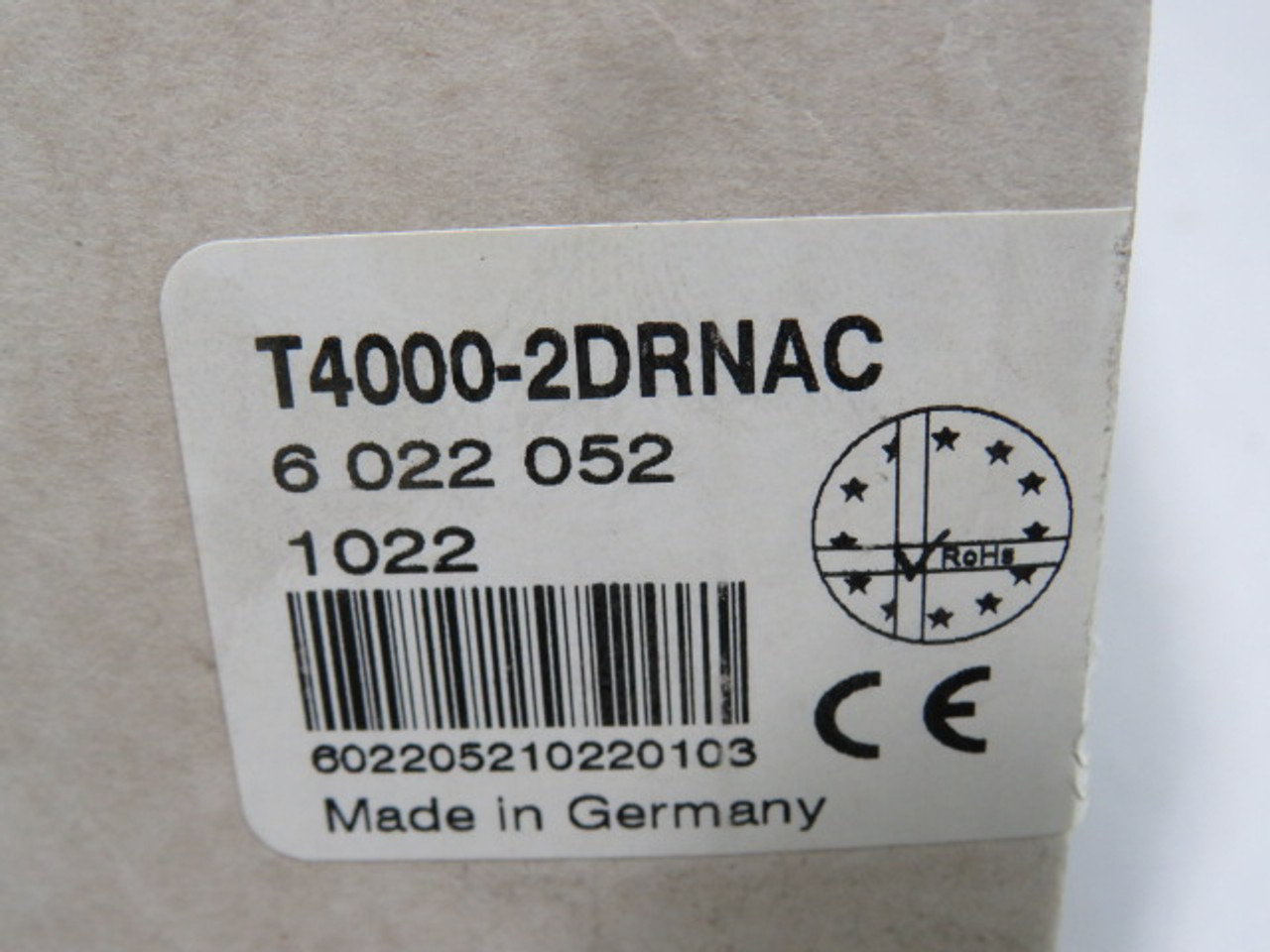 Sick T4000-2DRNAC Non-Contact Safety Switch Sensor 18-27VDC 80mA 8A ! NEW !