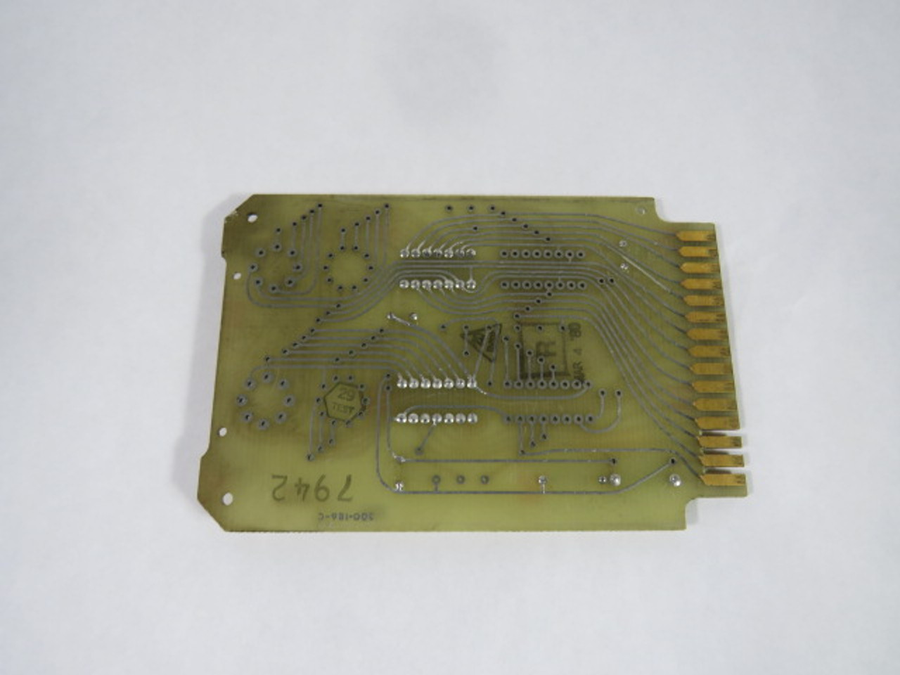 Unico L100-764 300-186-C PC Board USED