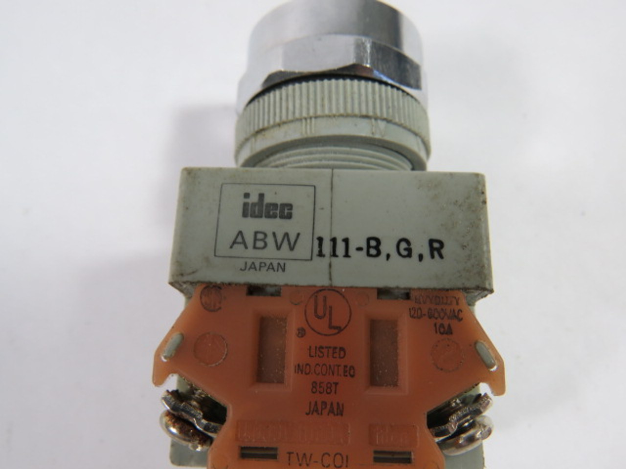 IDEC ABW111 Non-Illuminated Push Button 1NO/1NC No Button USED