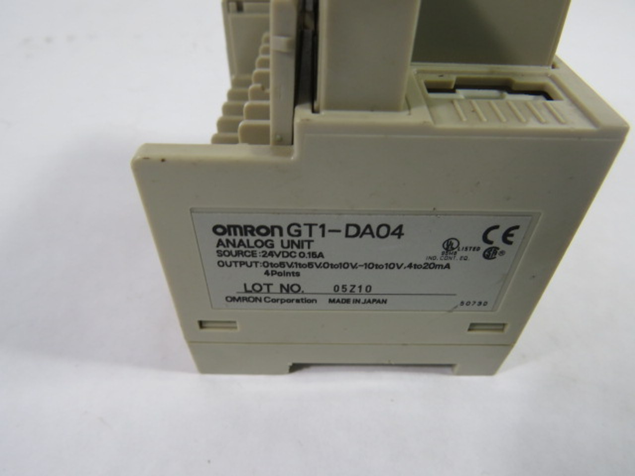 Omron GT1-DA04 Analog I/O Unit 24VDC .15A USED