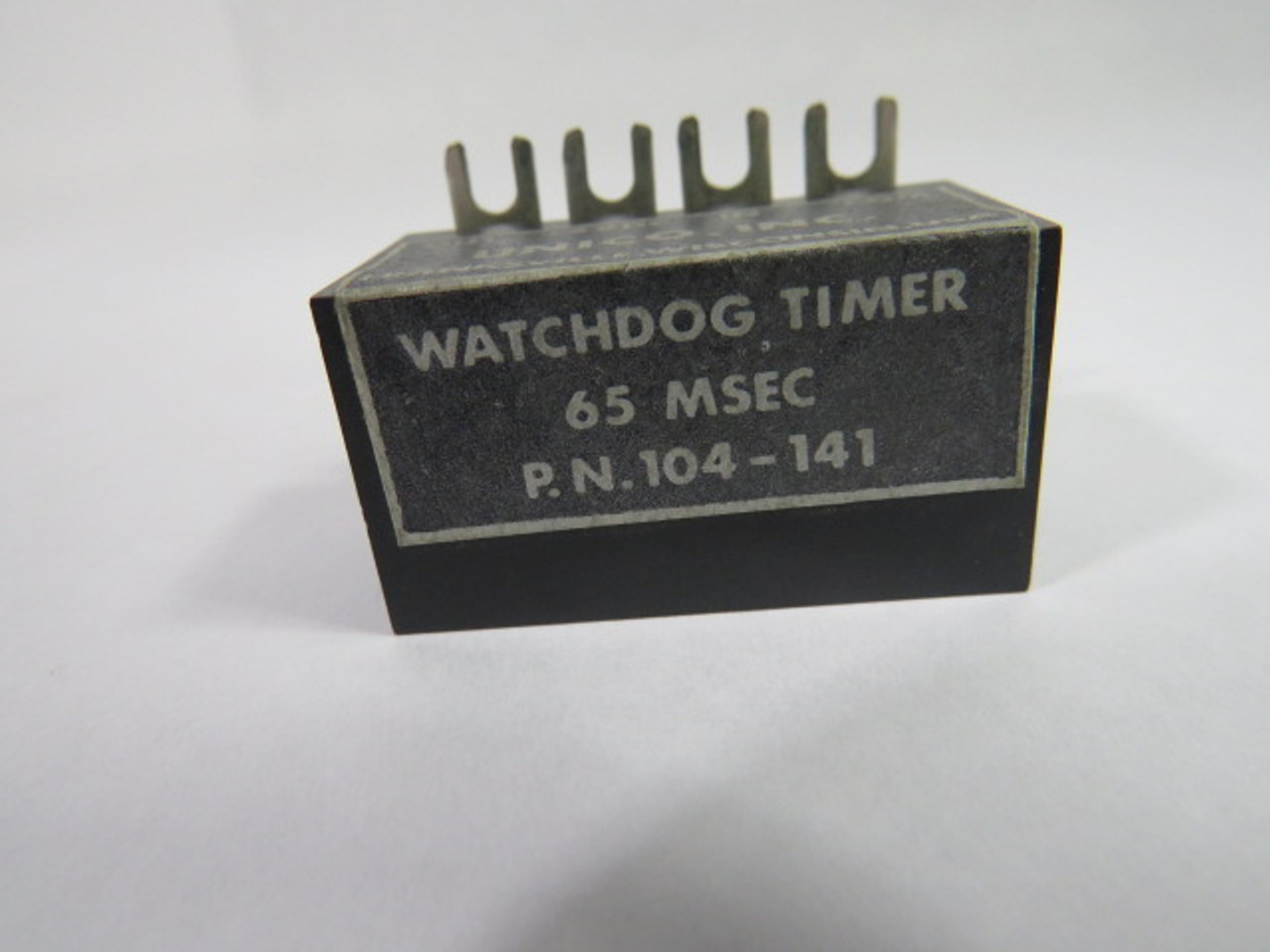 Unico 104-141 Watchdog Timer 65msec 5VDC USED