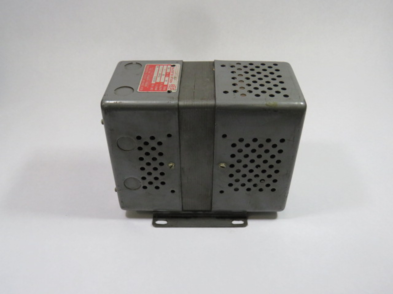 Sola 20-13-115 Transformer 150VA Pri 95-103V Sec 118V 60Hz USED